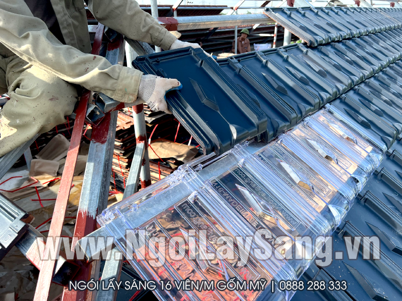Ngói lợp lấy sáng 16 viên/m Gốm Mỹ